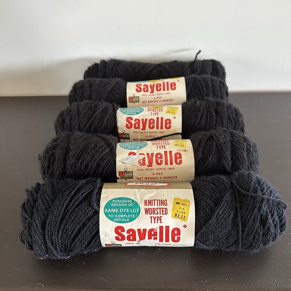 VTG 5 Yarn Skeins Black 7002 4 Ply Sayelle Kmart Same Dye‎ Lot Acrylic